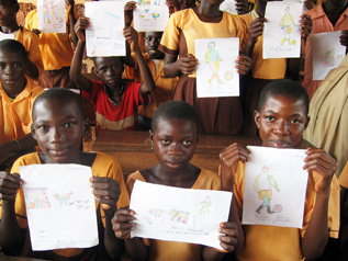 ガーナの子どもたちが描いてくれた絵