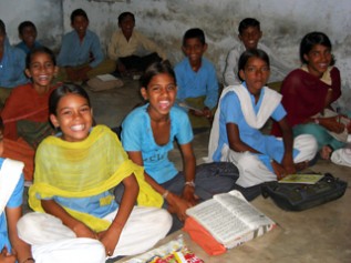 ACEが支援するインドの農村地域の子どもたち