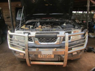 ガーナで長年使ってきた車のエンジンが壊れてしまいました